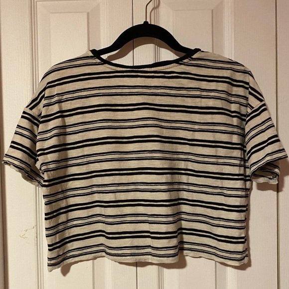 Stripped t-shirt - Picture 2 of 3